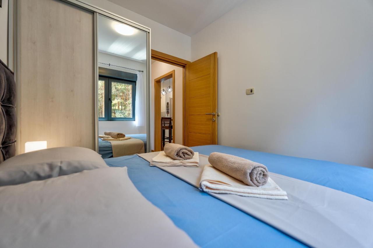 Vila Pekovic Green, Pine Trees View 2 Bedrooms Apartment Zlatibor Exterior photo