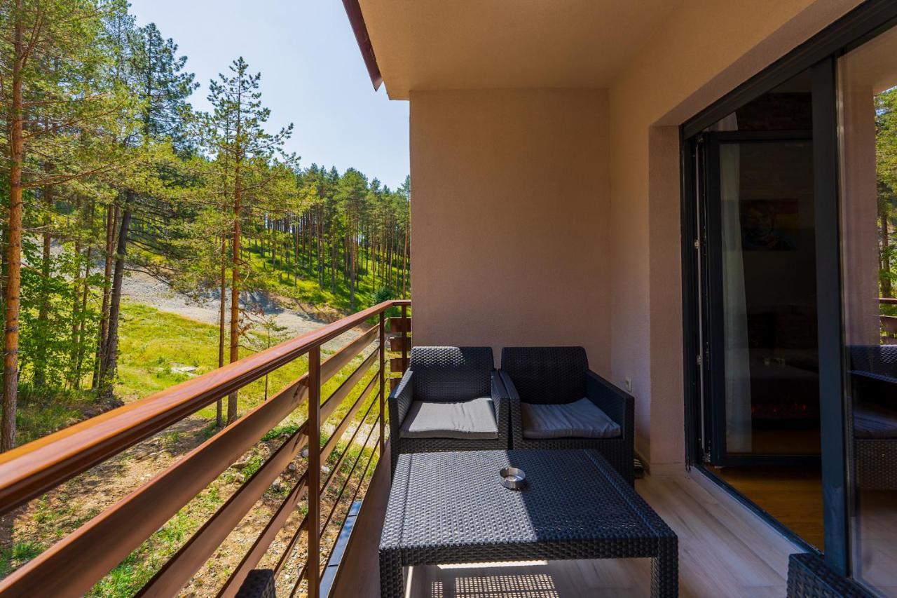 Vila Pekovic Green, Pine Trees View 2 Bedrooms Apartment Zlatibor Exterior photo